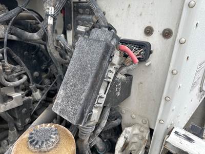 Peterbilt 386 Fuse Box