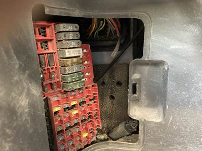 Peterbilt 386 Fuse Box