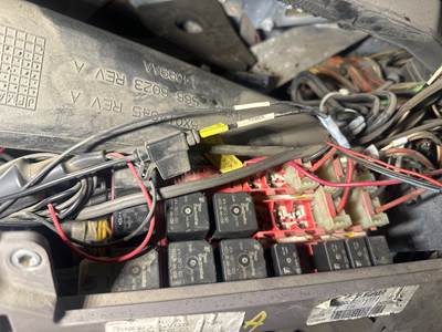 Peterbilt 386 Fuse Box