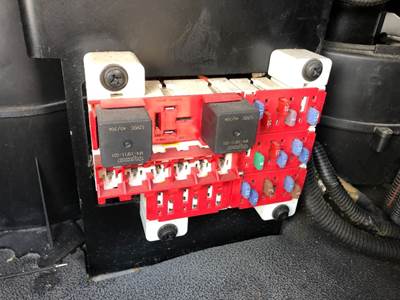Peterbilt 387 Fuse Box