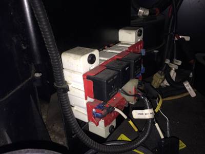 Peterbilt 387 Fuse Box