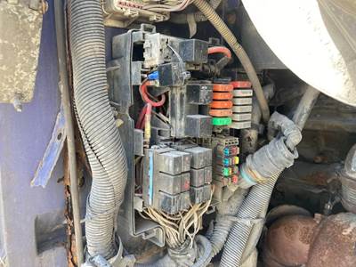 Peterbilt 387 Fuse Box