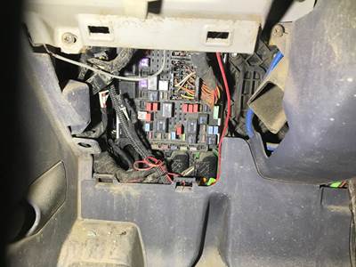 Peterbilt 579 Fuse Box