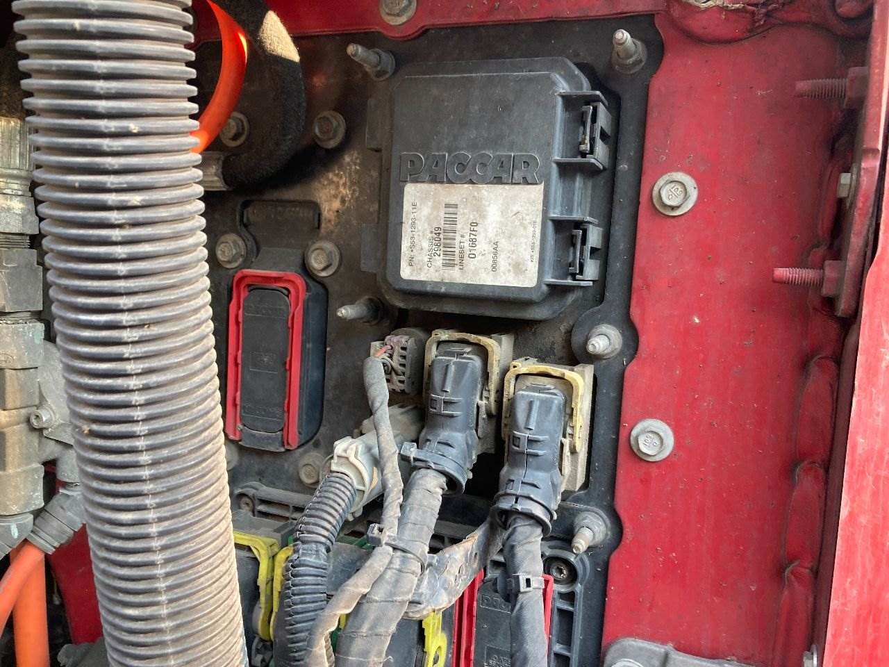 2016 Peterbilt 579 Fuse Box For Sale Des Moines, IA S53129311E