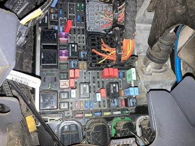 Peterbilt 579 Fuse Box