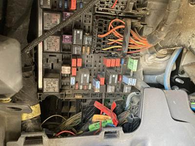 Peterbilt 579 Fuse Box