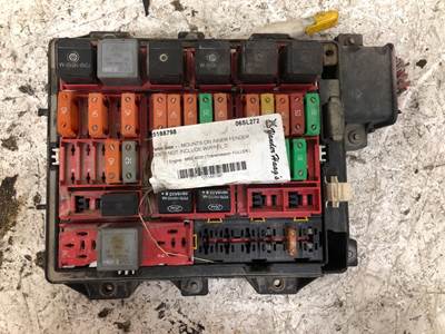 Sterling A9513 Fuse Box