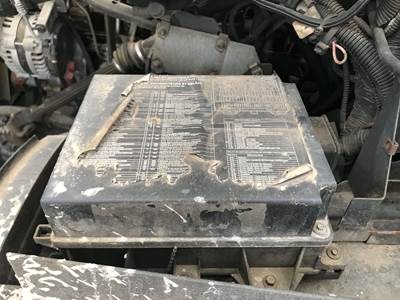 Sterling A9513 Fuse Box