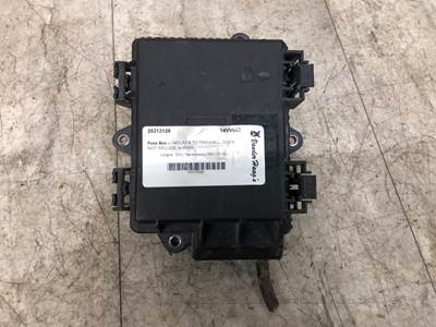 Volvo VNL Fuse Box