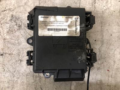 Volvo VNL Fuse Box