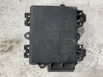 Volvo VNL Fuse Box