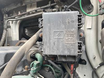 Volvo VNM Fuse Box