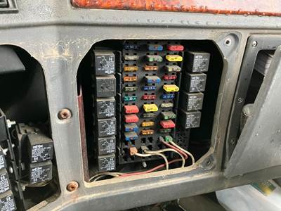 Western Star 4900EX Fuse Box