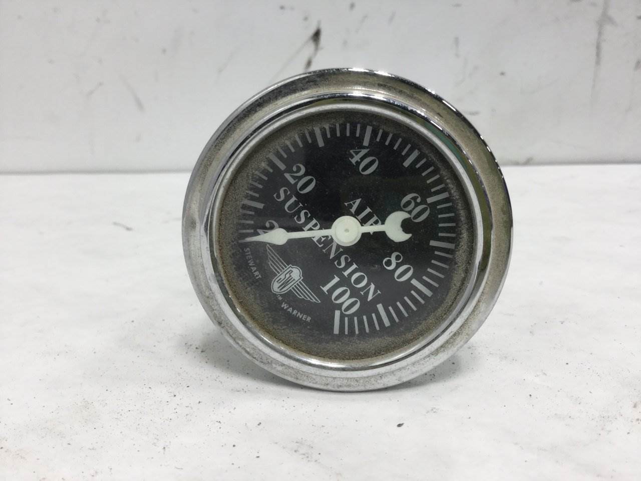 2004 Freightliner Century Class 120 Gauge for a Freightliner C120