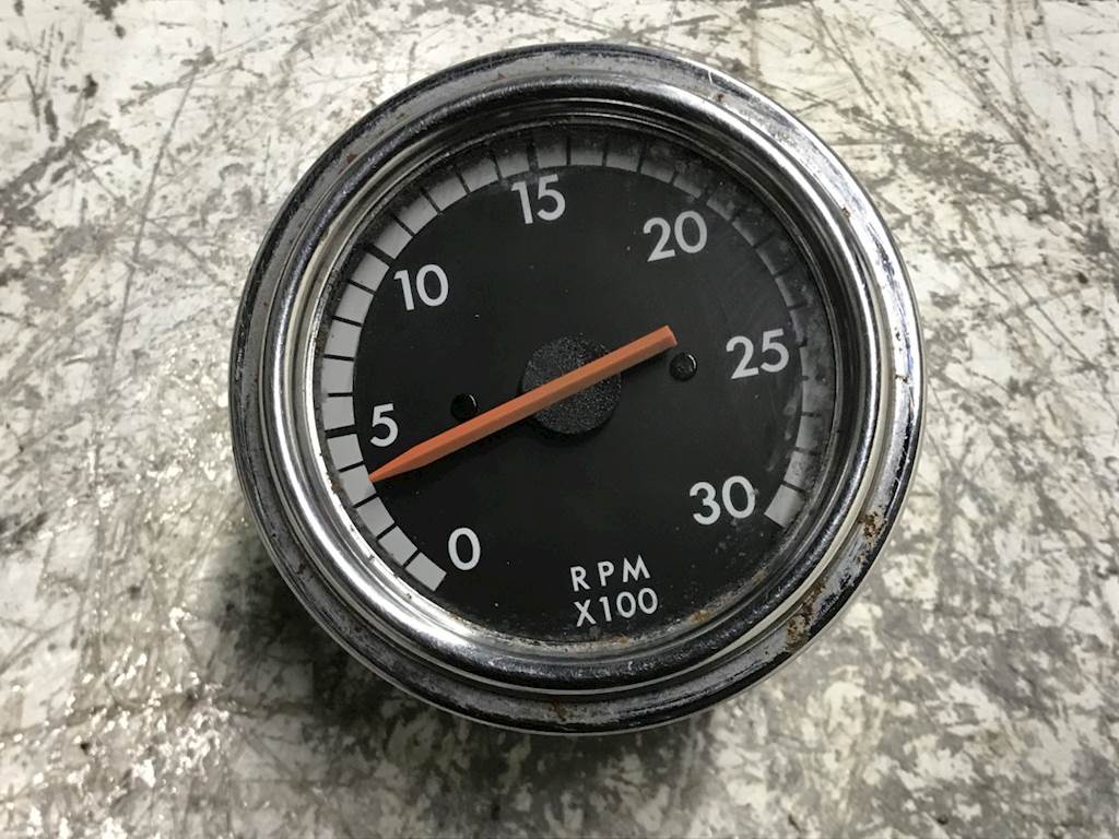 2001 Freightliner Classic XL Gauge For Sale Council Bluffs, IA