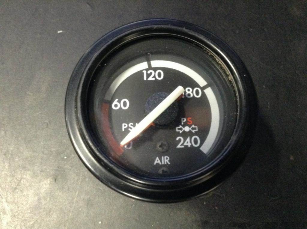 1996 Freightliner FLD120 Gauge For Sale Spencer, IA A2238909