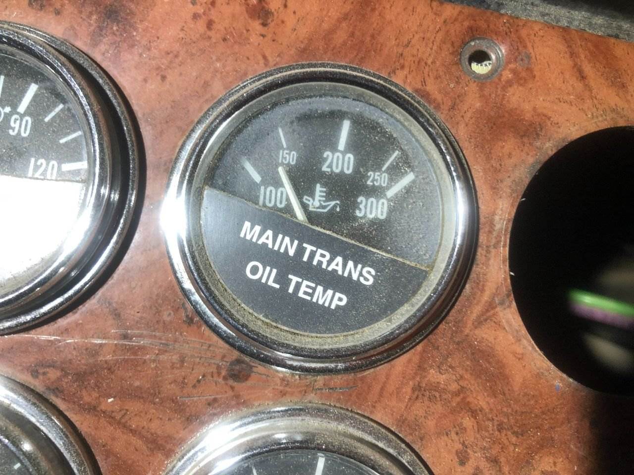 2005 Peterbilt 379 Gauge For Sale Sioux Falls, SD 25179825