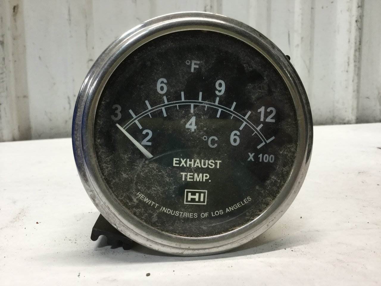 2002 Peterbilt 379 Gauge For Sale Sioux Falls, SD 010406