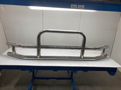 (New) Misc Equ Other Make: Bestfit Material: Stainless Ref# 29-017013 304 Stainless Steel 25 Degree Standard Grille Guard, Has Rust, Some