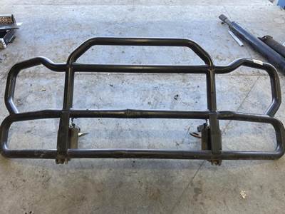 Volvo VNL Grille Guard