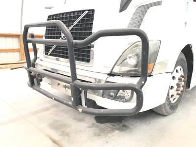 Volvo VNL Grille Guard