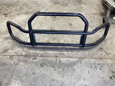 Volvo VNL Grille Guard