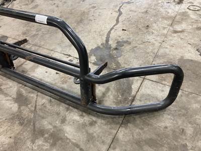 Volvo VNL Grille Guard