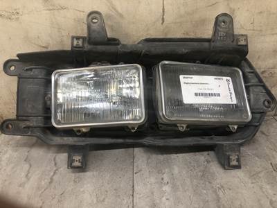 Chevrolet T7500 Headlight Assembly