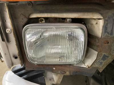 Ford CF7000 Headlight Assembly