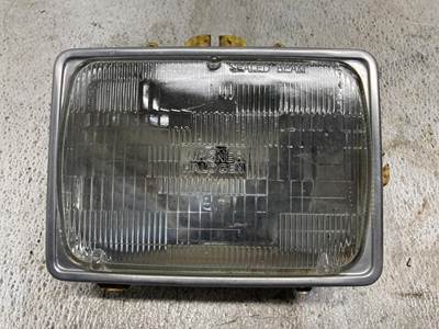 Ford F900 Headlight Assembly