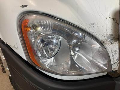 Freightliner Cascadia Headlight Assembly