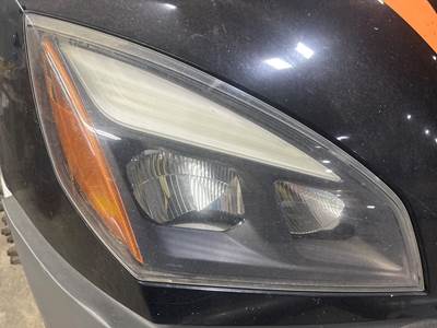 Freightliner Cascadia Headlight Assembly