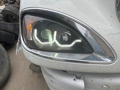 Freightliner Columbia 120 Headlight Assembly