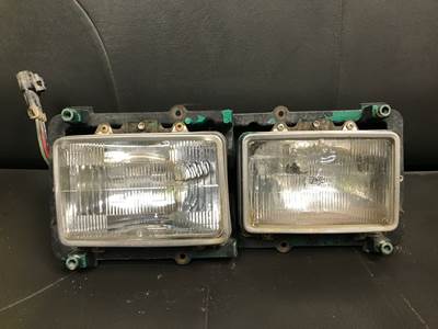Freightliner FLD120 Headlight Assembly