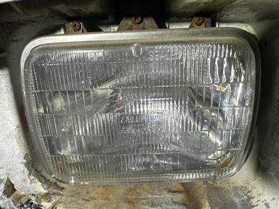 GMC C7500 Headlight Assembly