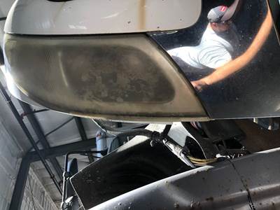 International 4200 Headlight Assembly