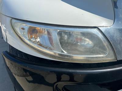 International 4300 Headlight Assembly