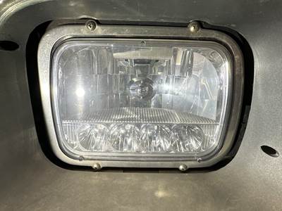 International 7400 Headlight Assembly