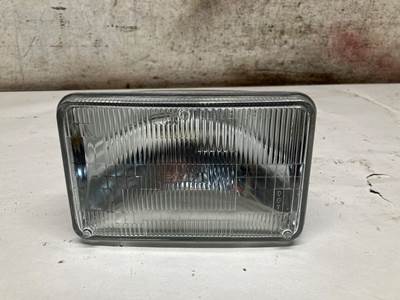 International 9100 Headlight Assembly