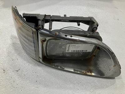 International 9400 Headlight Assembly