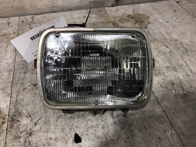 International 9670 Headlight Assembly
