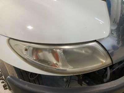 International DuraStar 4300 Headlight Assembly for a International Durastar (4300)