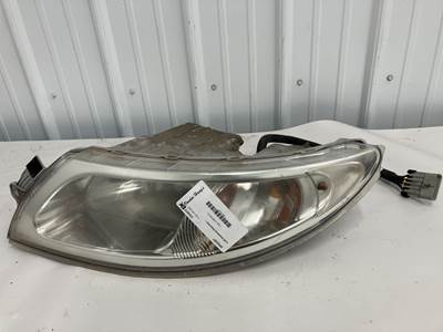 International TranStar 8600 Headlight Assembly for a International Transtar (8600)