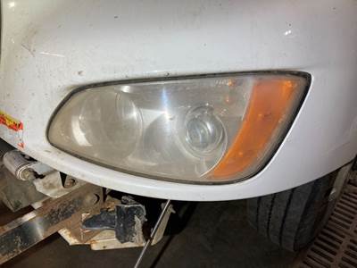 Kenworth T660 Headlight Assembly
