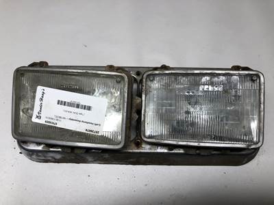 Kenworth W900L Headlight Assembly