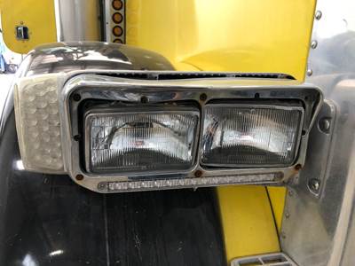 Peterbilt 379 Headlight Assembly