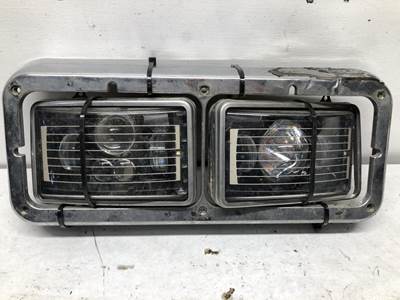 Peterbilt 379 Headlight Assembly