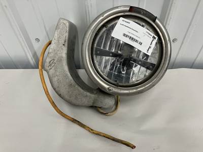 Peterbilt 379 Headlight Assembly