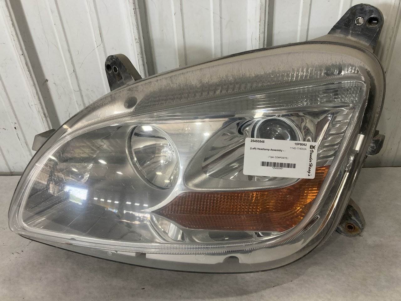 2015 Peterbilt 579 Headlight Assembly For Sale Winimac, IN 25450545