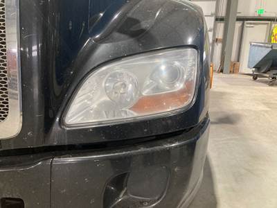 Peterbilt 579 Headlight Assembly